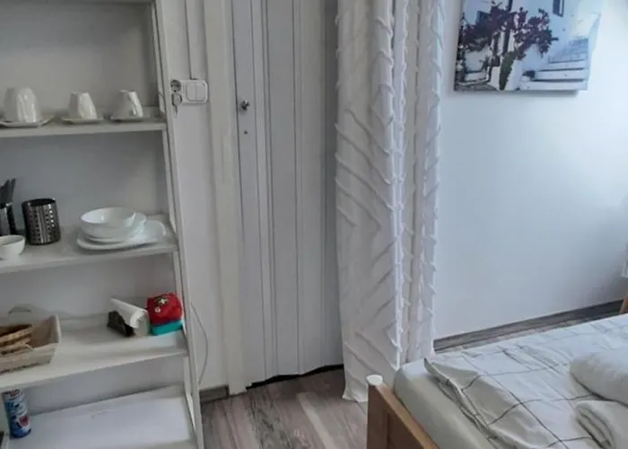 Holdfeny * Balatongyörök